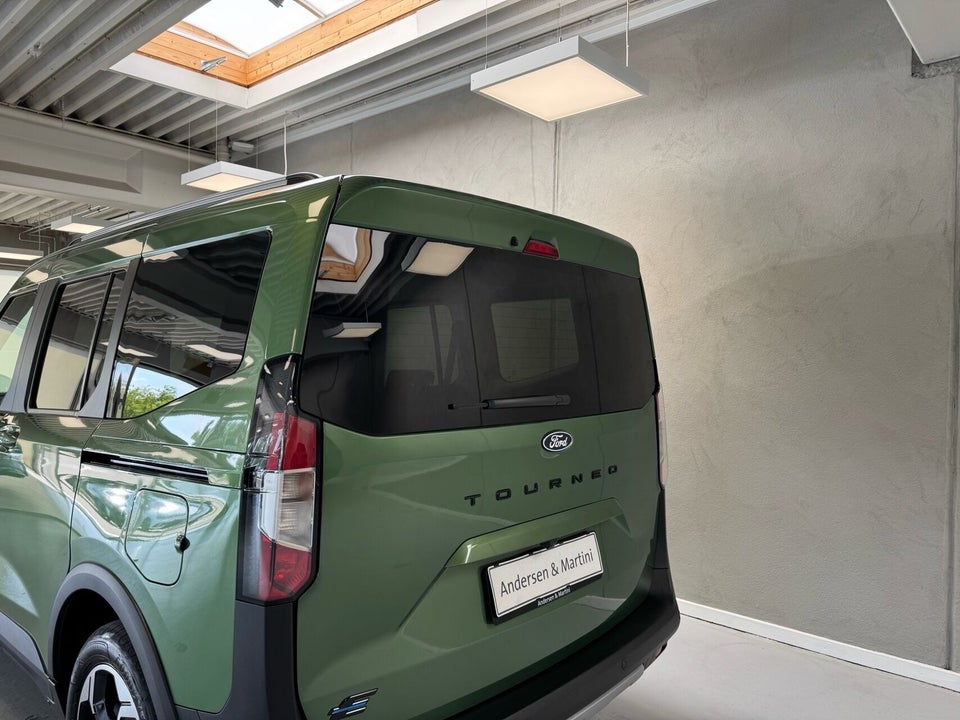 Ford E-Tourneo Courier 46 Active