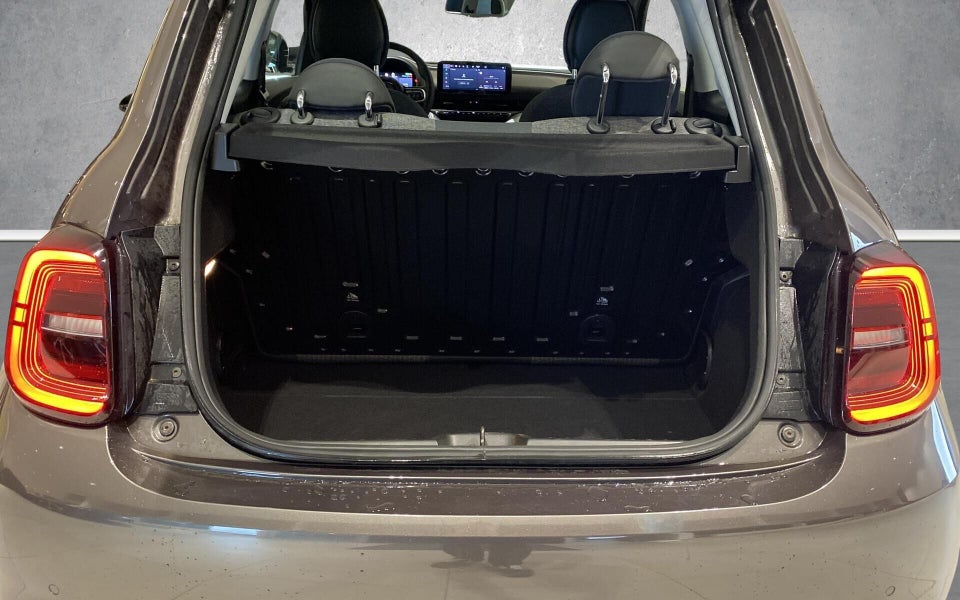 Fiat 500e 42 Icon 3d