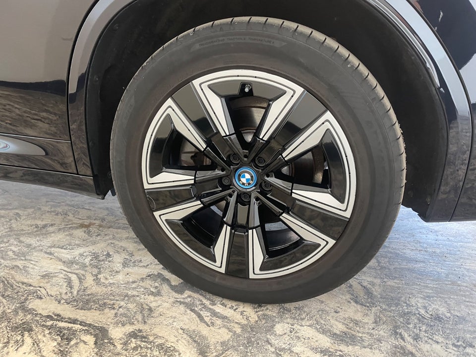 BMW iX3 Charged M-Sport 5d
