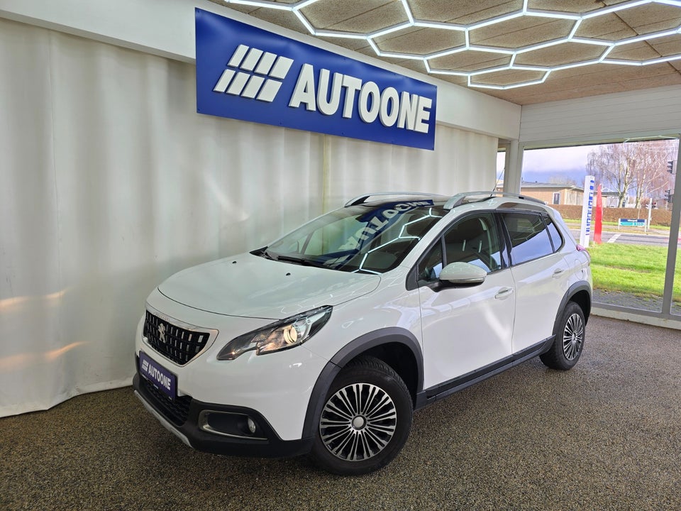 Peugeot 2008 1,2 VTi 82 Allure Sky 5d