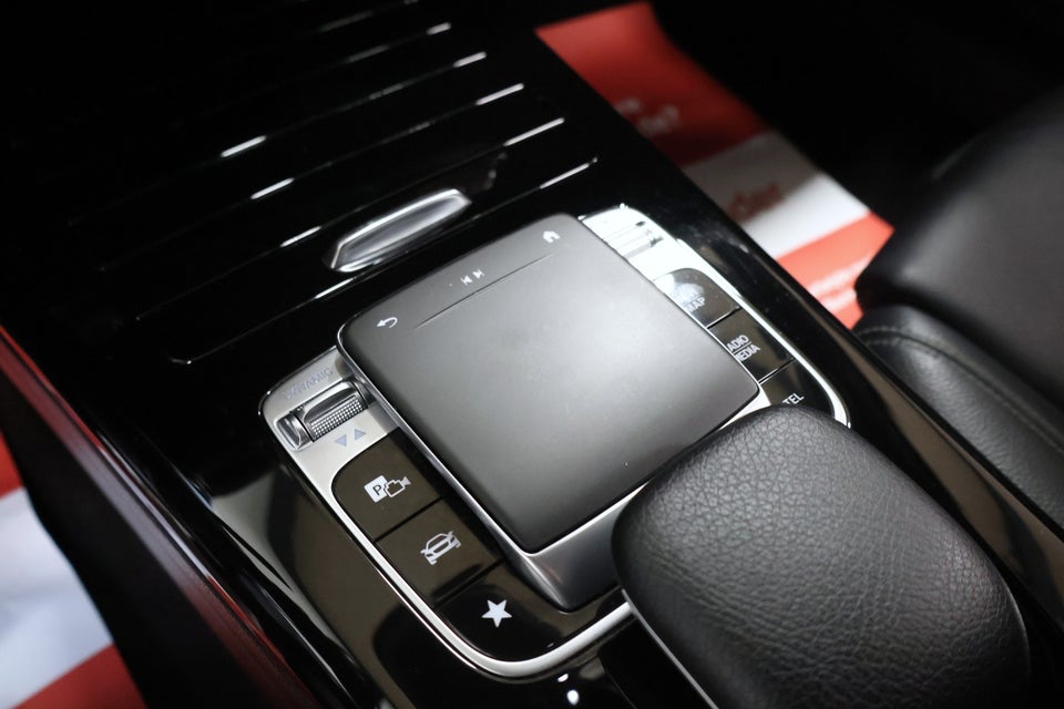 Mercedes A200 1,3 Progressive Line aut. 5d