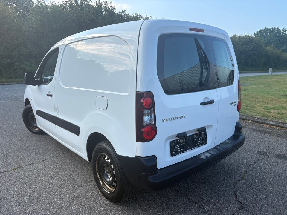 Peugeot Partner 1,6 BlueHDi 100 L1 Flex Van 5d