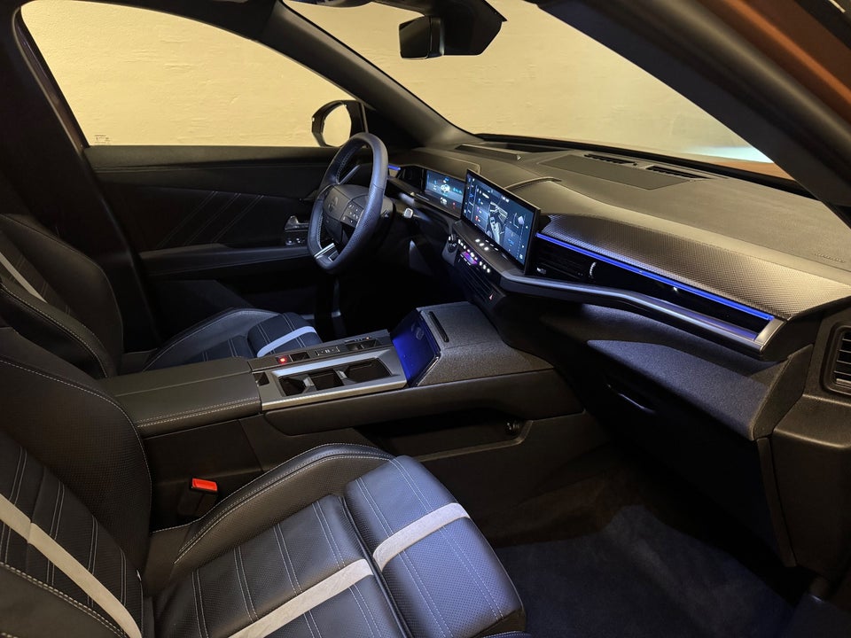 Opel Grandland-e 73 GS Sky 5d