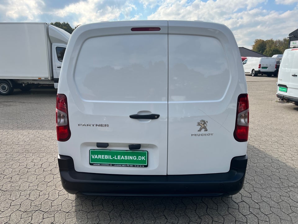 Peugeot Partner 1,5 BlueHDi 100 L1V1 Plus Van