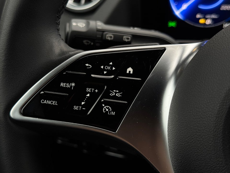 Mercedes EQA250+ Progressive Advance 5d