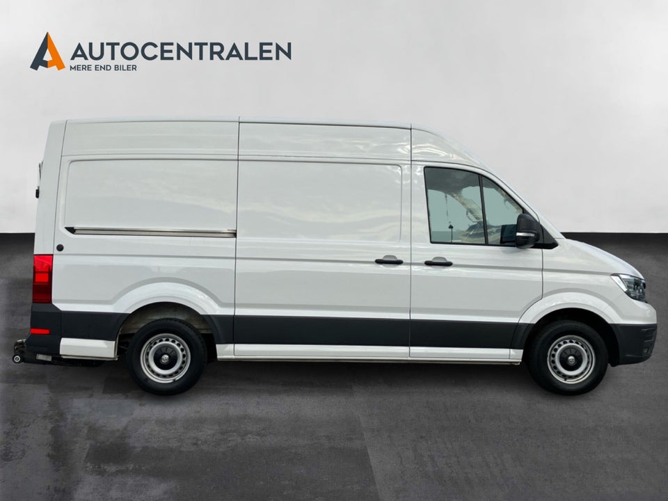 VW Crafter 35 2,0 TDi 177 Kassevogn L3H3 aut.