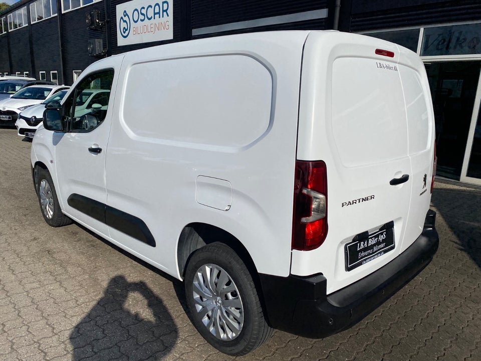 Peugeot Partner 1,5 BlueHDi 130 L1V1 Plus EAT8 Van
