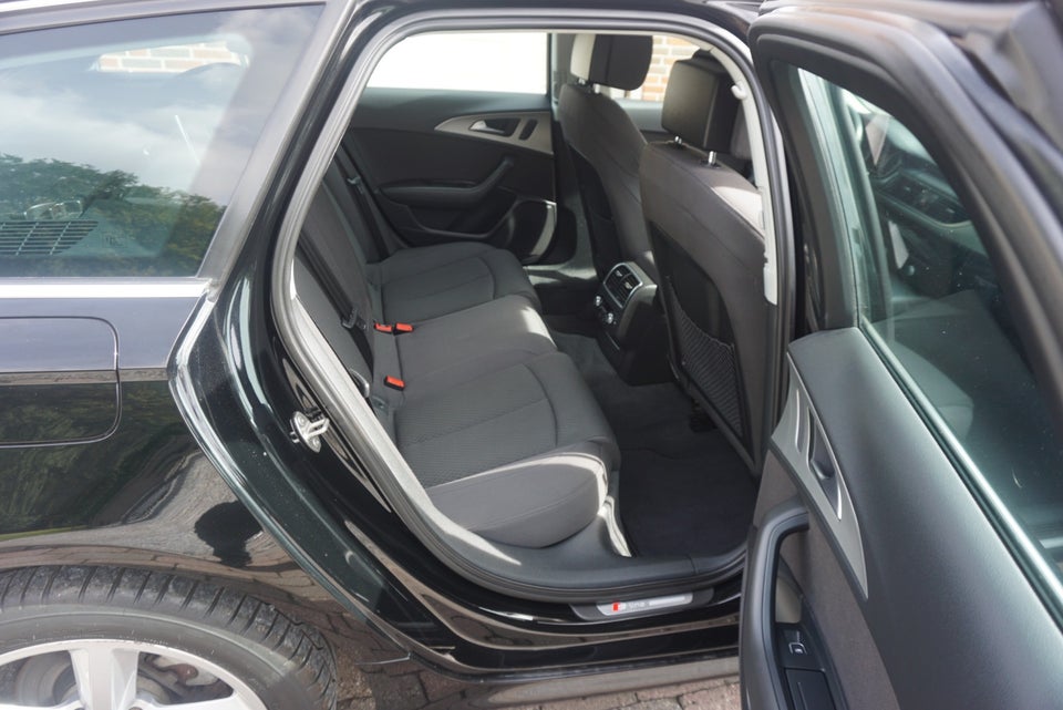 Audi A6 2,0 TDi 177 S-line Avant Multitr. 5d