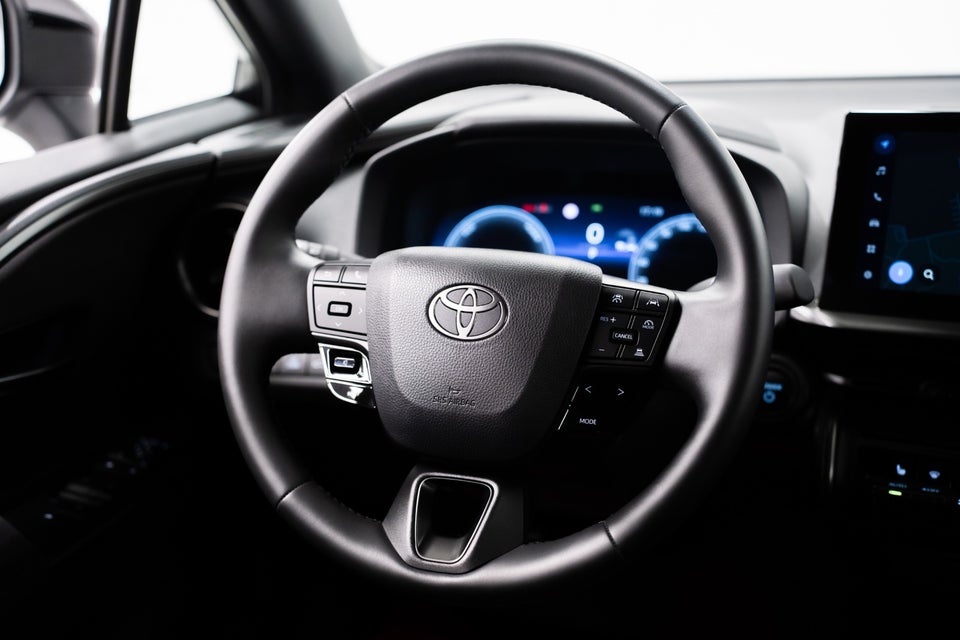 Toyota C-HR 2,0 Plug-in Hybrid Style 5d