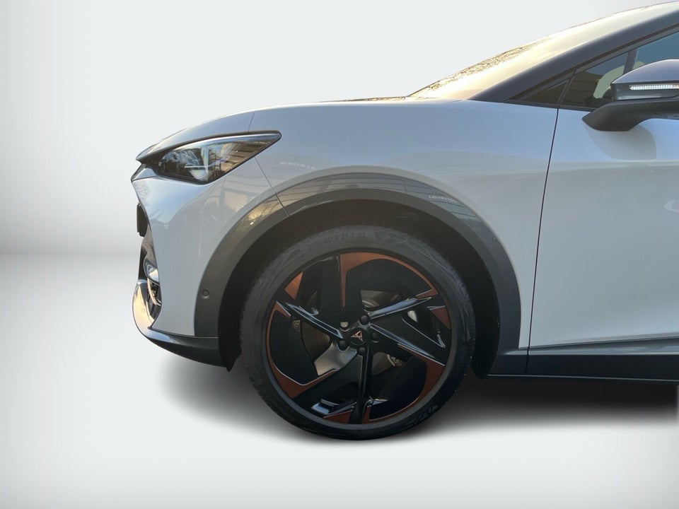 Cupra Tavascan 77 Adrenaline 5d