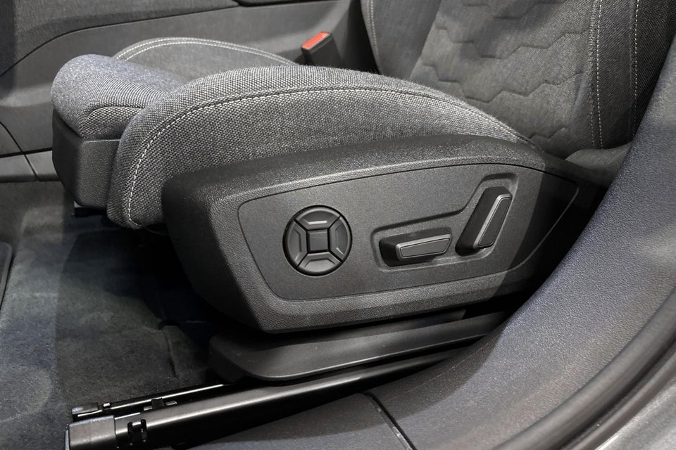 Audi A6 e-tron S-line plus Avant 5d