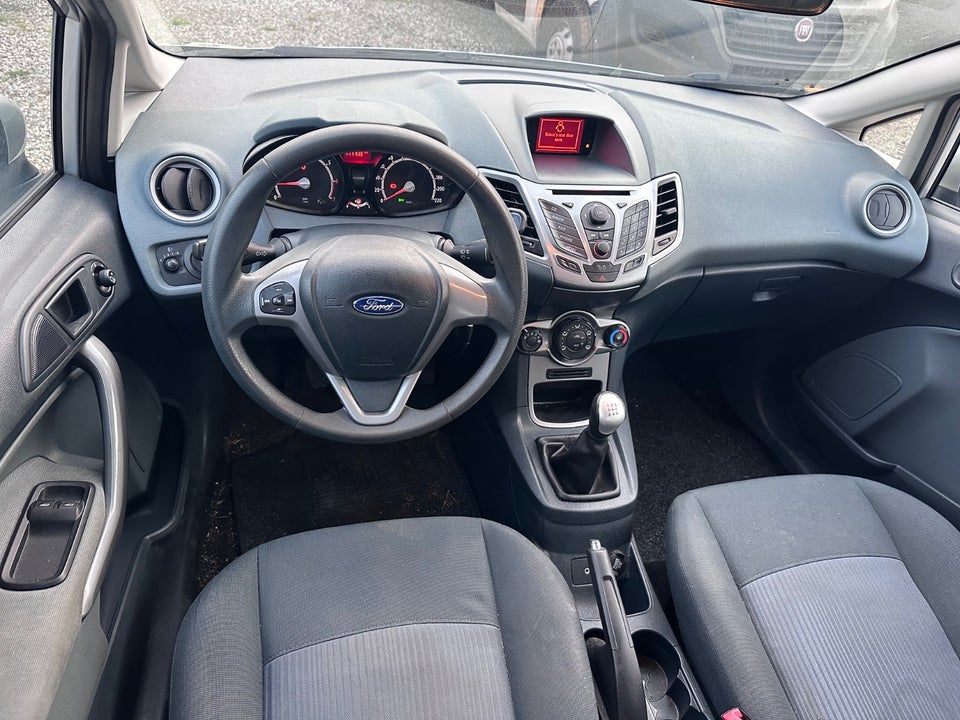 Ford Fiesta 1,25 82 Titanium 5d