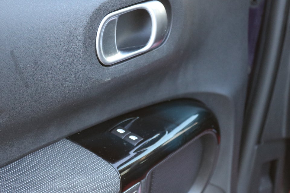 Citroën C4 Cactus 1,2 PureTech 110 Feel 5d