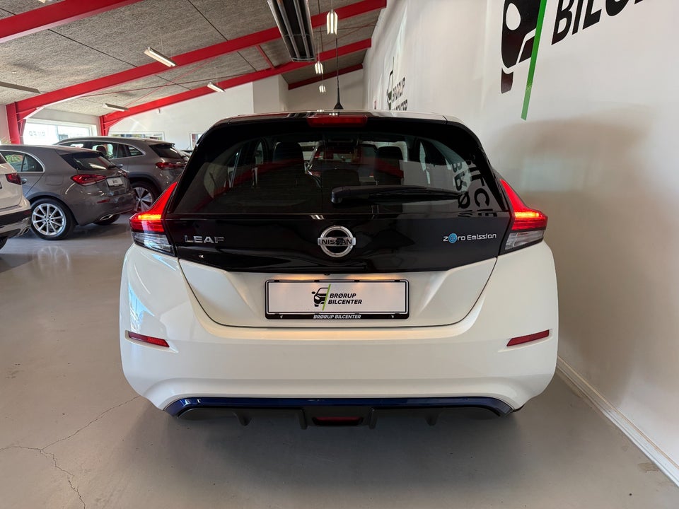 Nissan Leaf 40 Acenta 5d