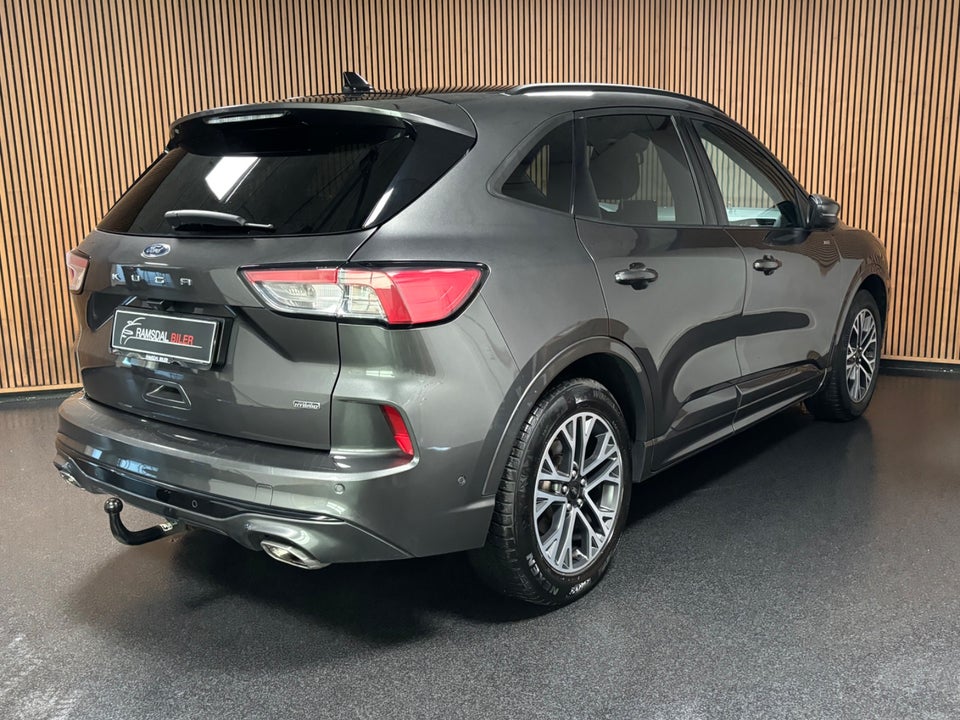 Ford Kuga 2,5 PHEV ST-Line X CVT 5d