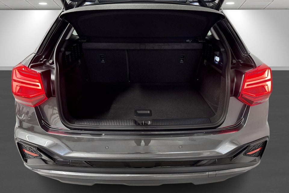 Audi Q2 35 TFSi S-line S-tr. 5d