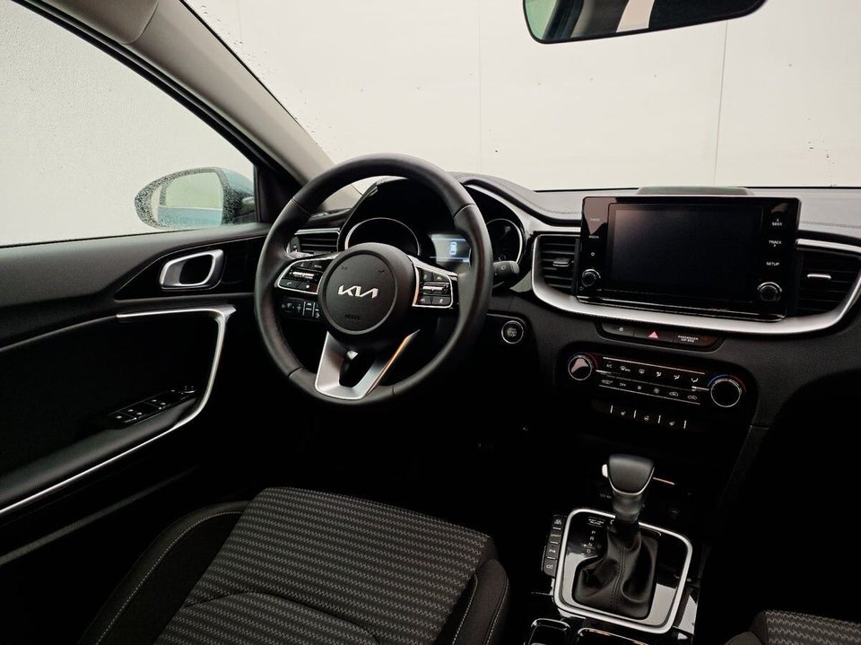 Kia Ceed 1,6 PHEV Prestige SW DCT 5d