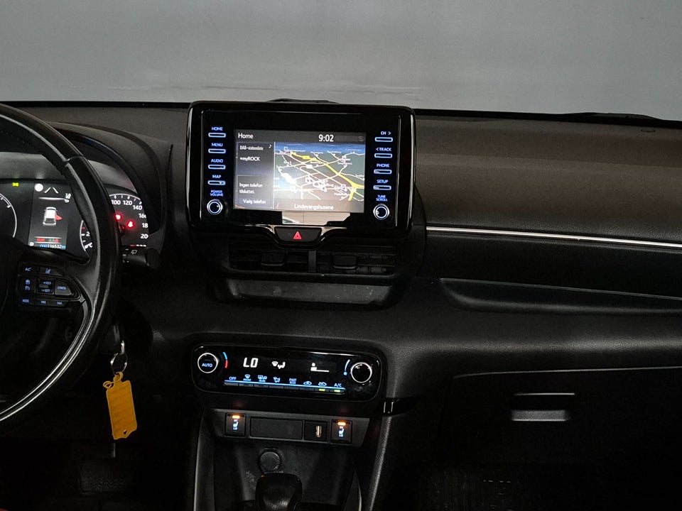 Toyota Yaris 1,5 Hybrid H3 e-CVT 5d