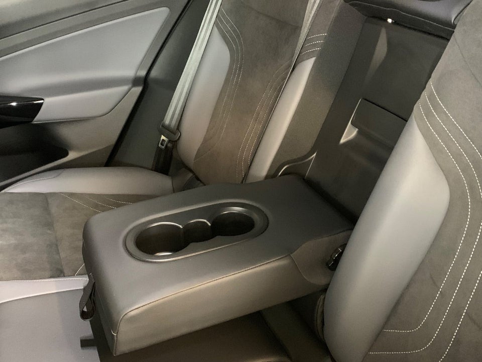 VW ID.4 77 Style+ 5d