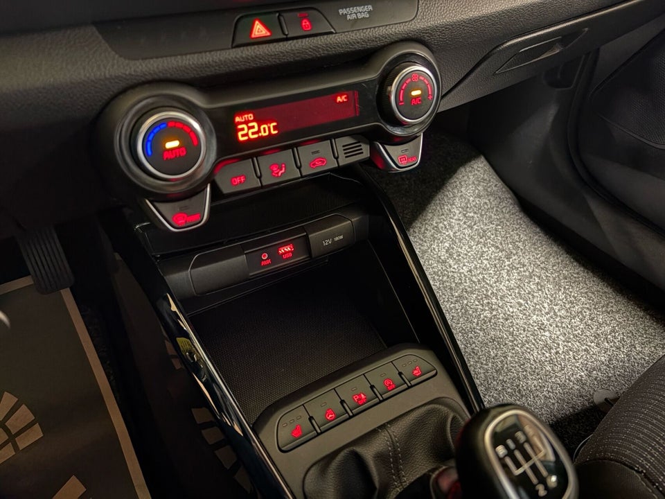 Kia Stonic 1,0 T-GDi Vision 5d