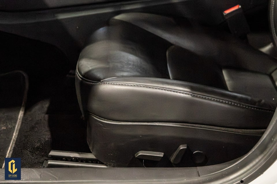 Tesla Model 3 Long Range AWD 4d