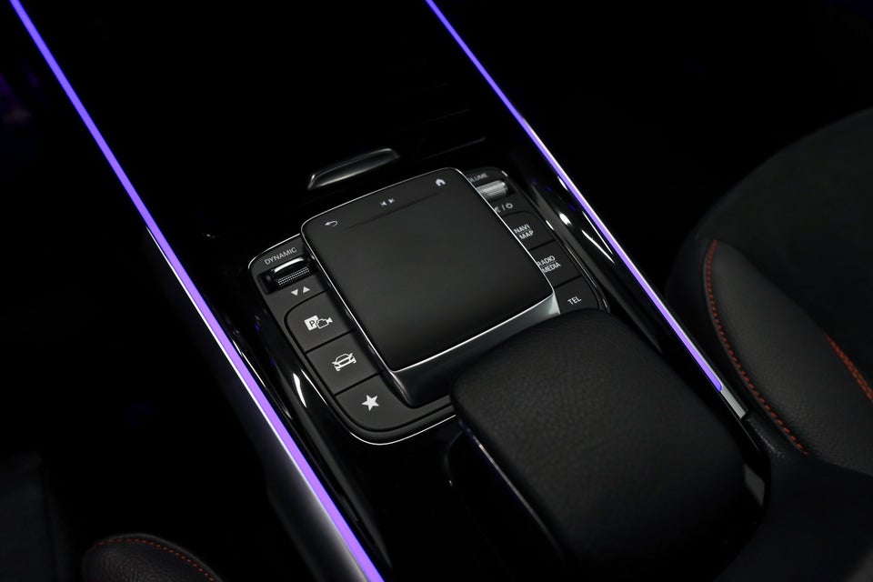 Mercedes EQB250+ AMG Line 5d