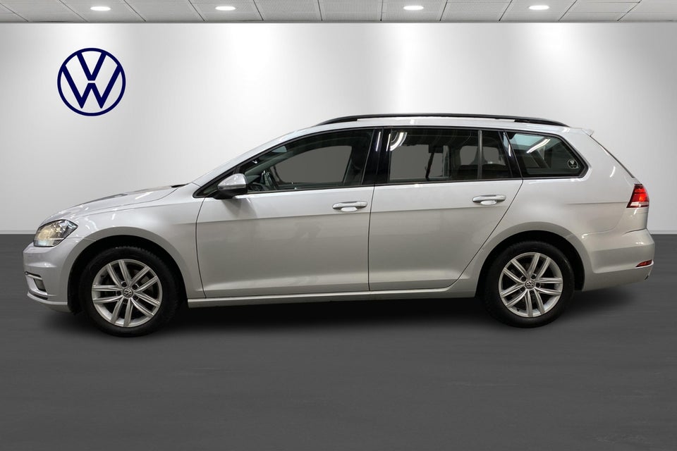 VW Golf VII 1,5 TSi 150 Comfortline Connect Variant DSG 5d