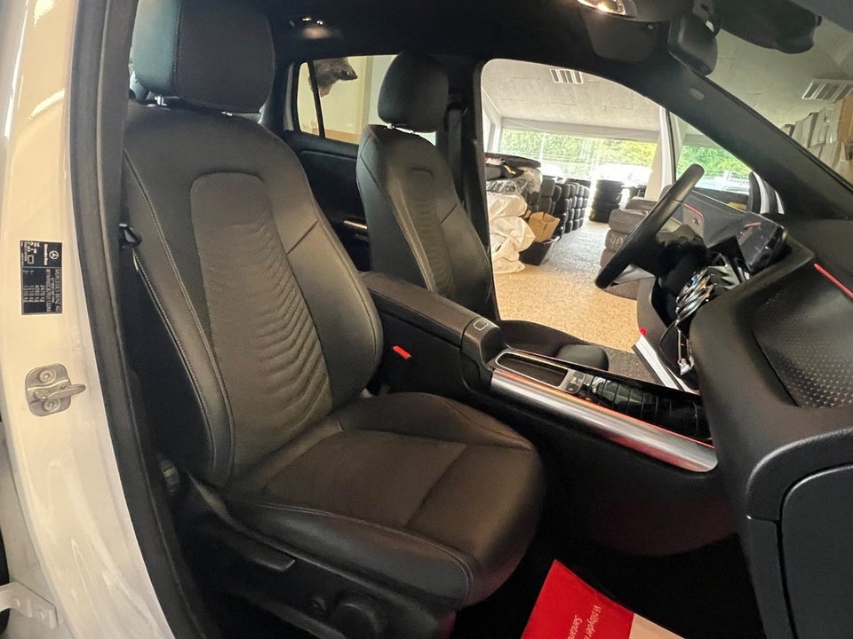 Mercedes EQA250+ Progressive 5d