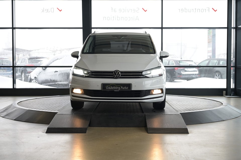 VW Touran 2,0 TDi 150 Highline DSG Van 5d