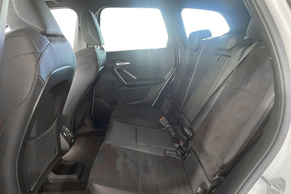 BMW iX1 eDrive20 M-Sport 5d