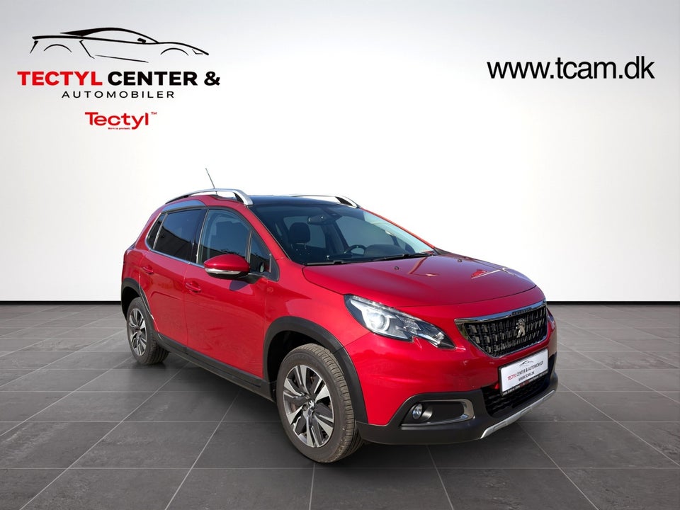 Peugeot 2008 1,2 e-THP 110 Allure Sky 5d