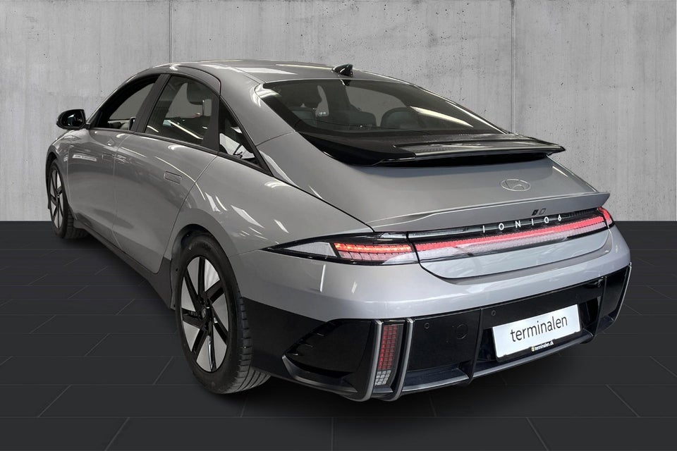 Hyundai Ioniq 6 53 Essential 4d