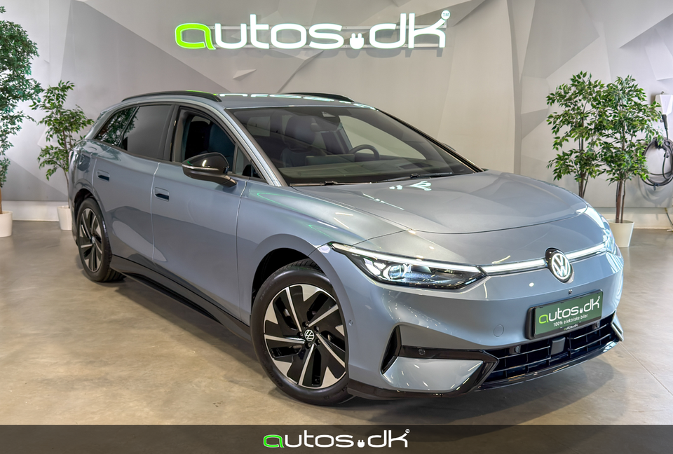 VW ID.7 77 Style Tourer 5d