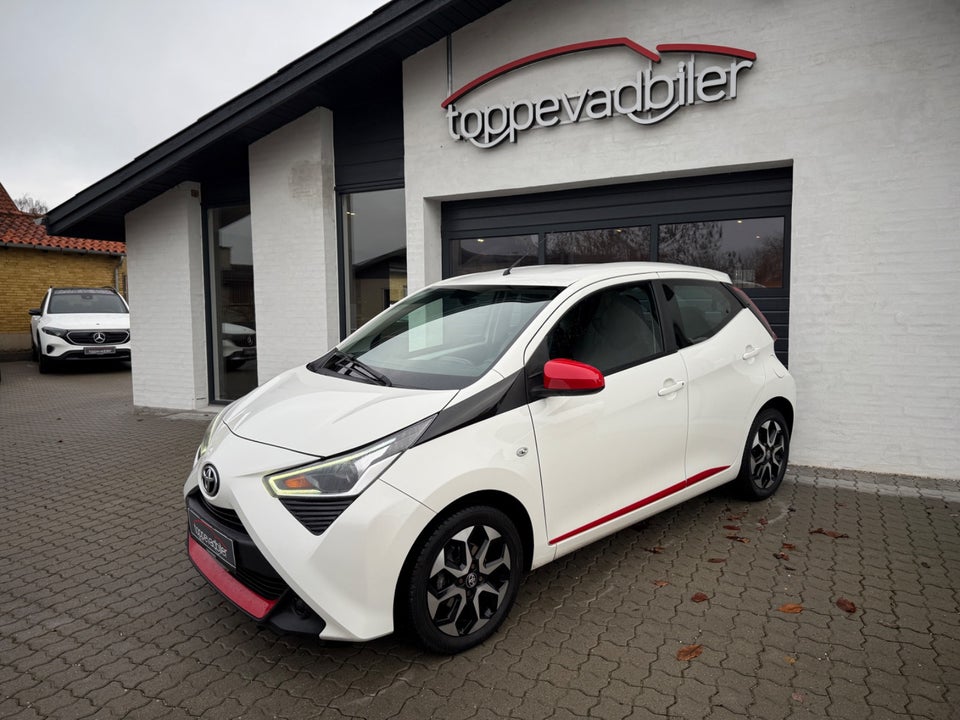 Toyota Aygo 1,0 VVT-i x-clusiv x-shift 5d