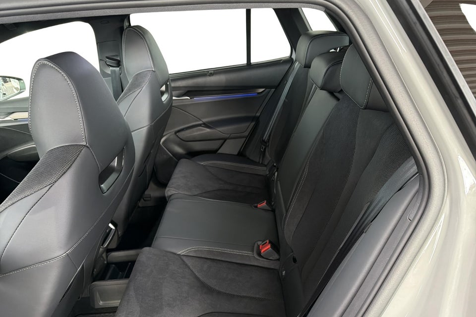 Skoda Elroq 85 iV Sportline 5d