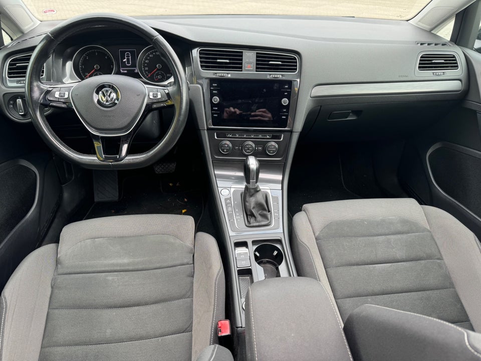 VW Golf VII 2,0 TDi 150 Highline Variant DSG 5d