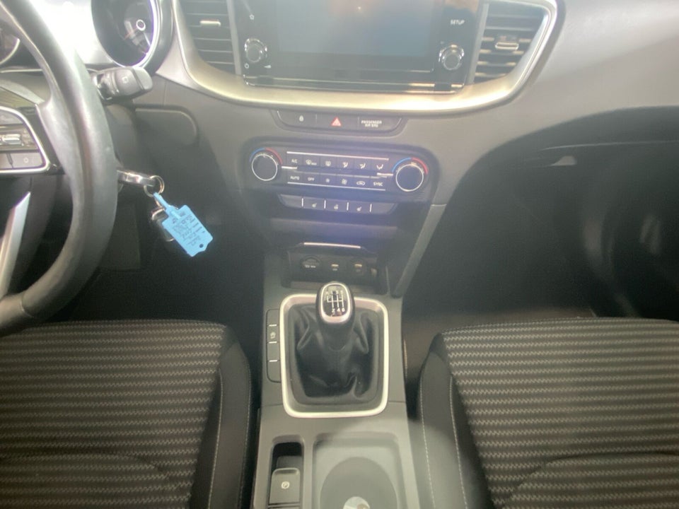 Kia XCeed 1,0 T-GDi Prestige 5d