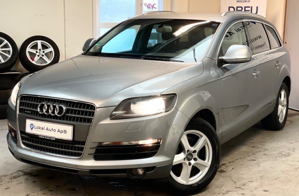 Audi Q7 3,0 TDi quattro Tiptr. Van 5d