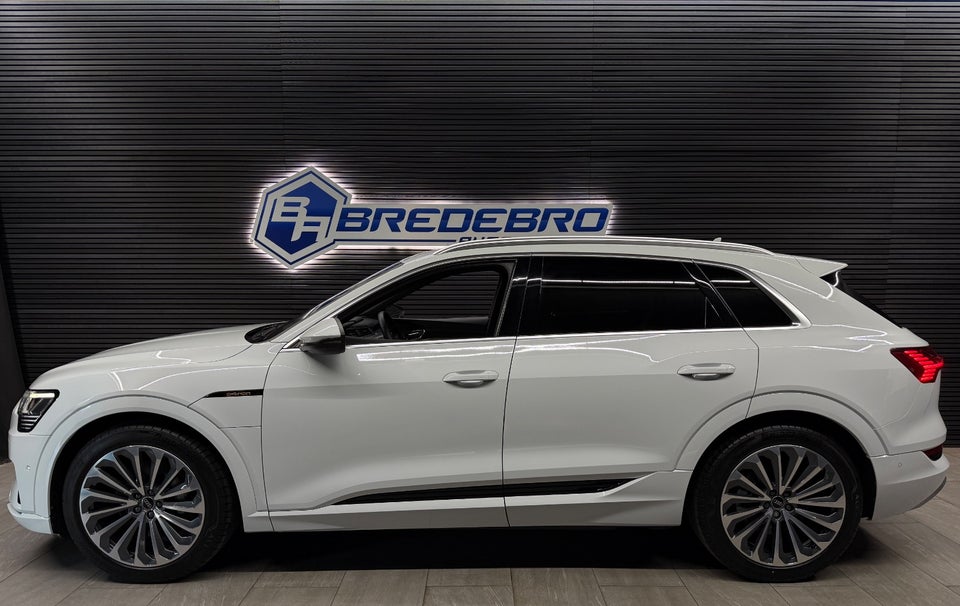 Audi e-tron 55 Advanced quattro 5d
