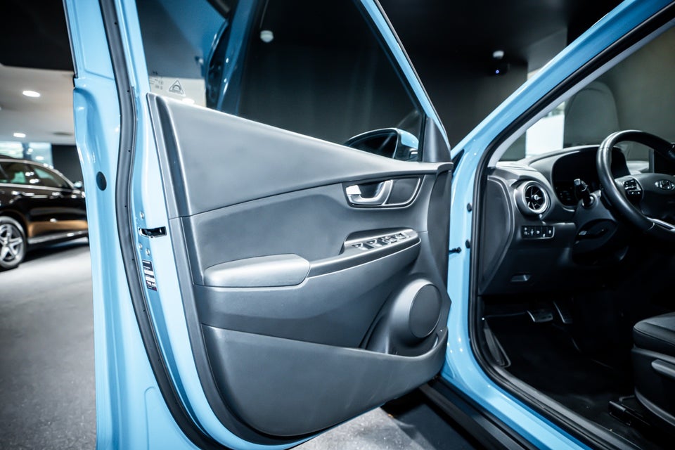 Hyundai Kona 39 EV Select 5d