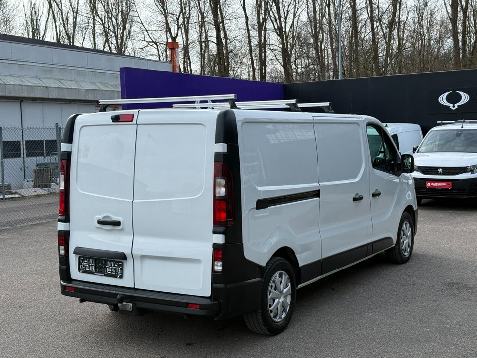 Renault Trafic T29 2,0 dCi 145 L2H1 EDC