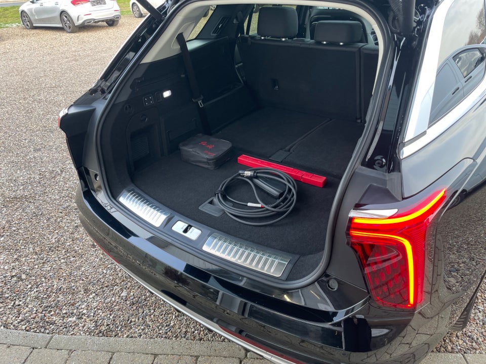 Hongqi E-HS9 99 Premium 5d