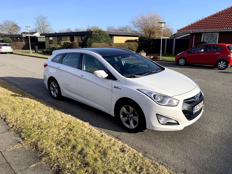 Hyundai i40 1,7 CRDi 115 Comfort CW 5d