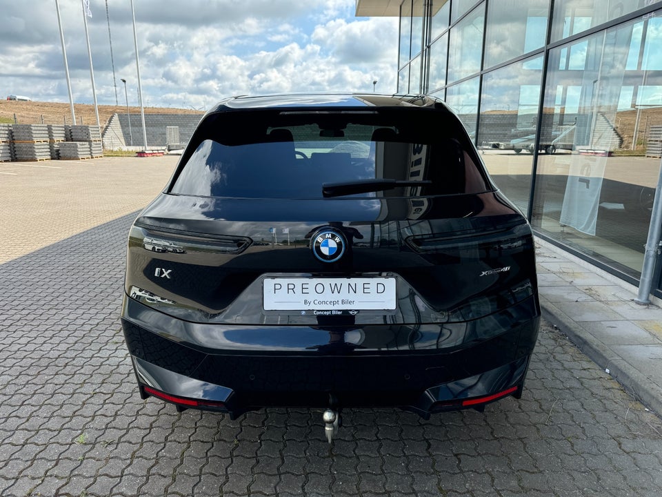 BMW iX xDrive40 Super Charged 5d