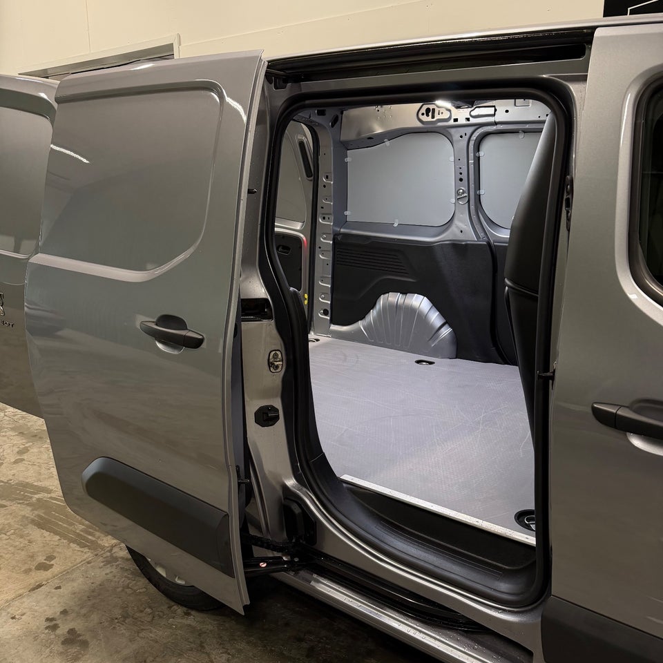 Peugeot Partner 1,5 BlueHDi 100 L2V2 Plus Van