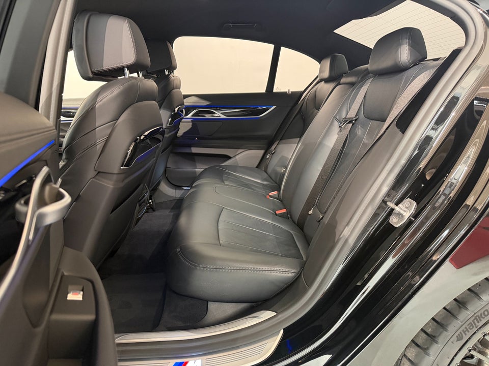 BMW 745e 3,0 Connected aut. 4d