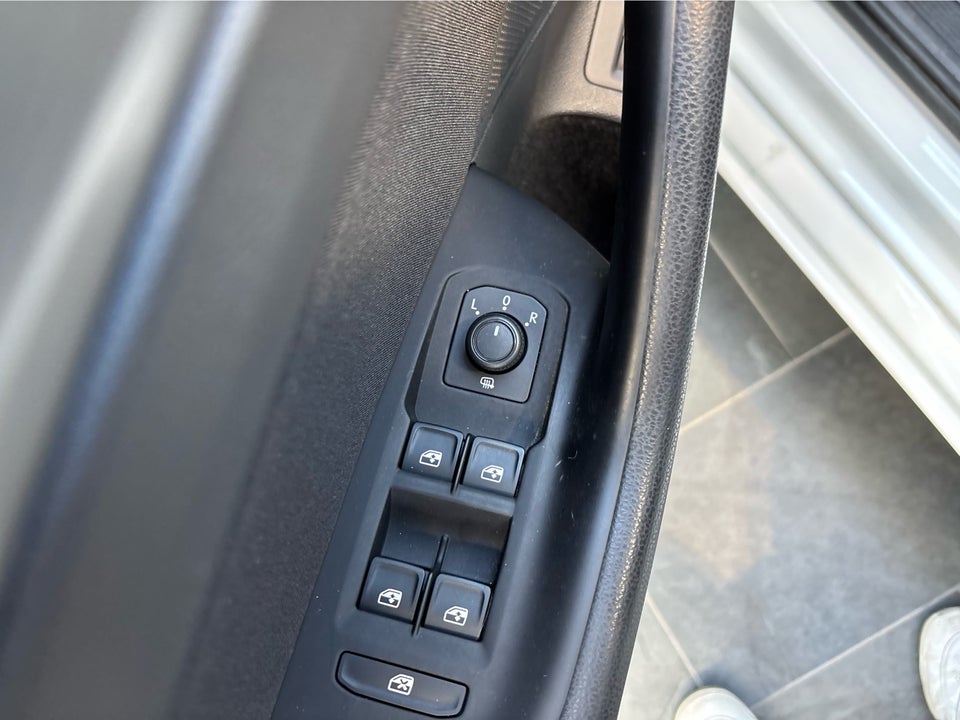 VW Passat 1,4 TSi 150 Trendline 4d