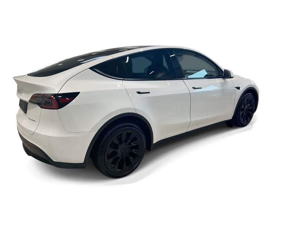 Tesla Model Y Long Range AWD 5d