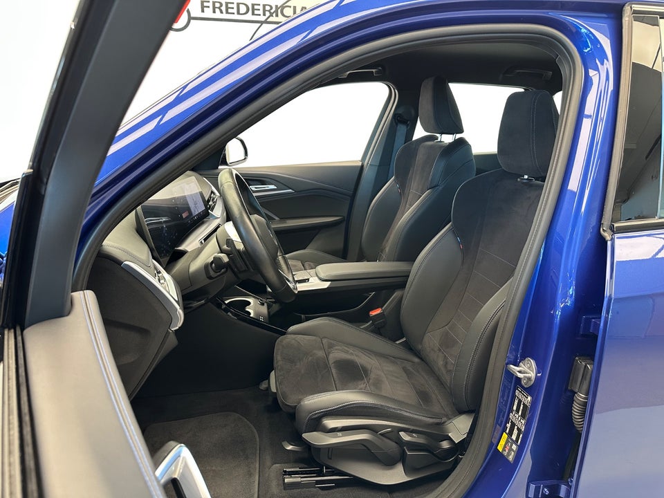 BMW iX1 eDrive20 M-Sport 5d