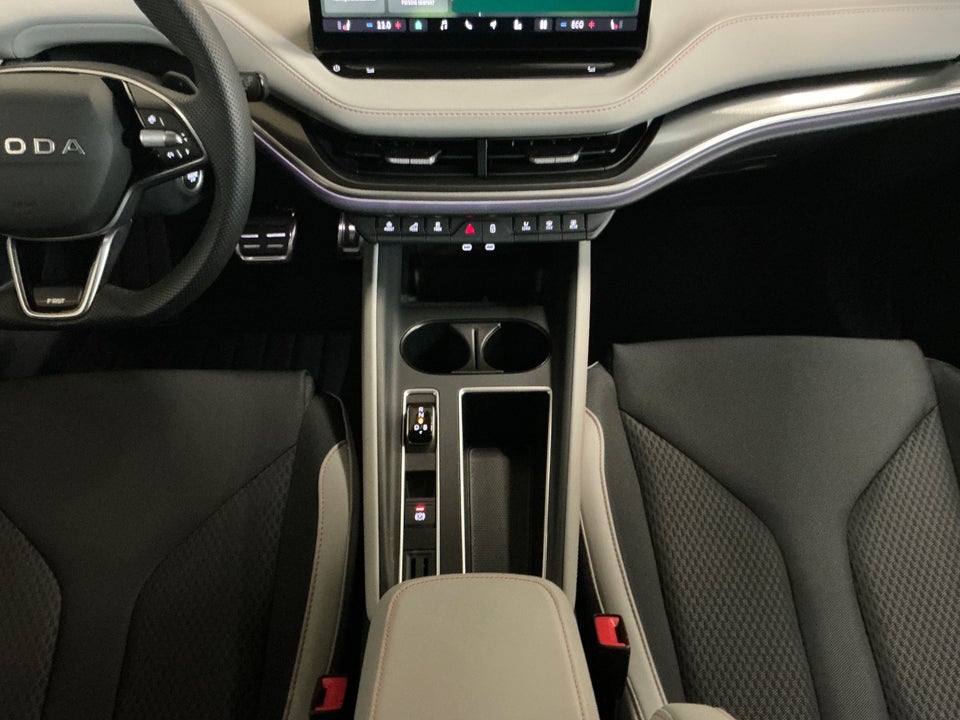 Skoda Elroq 85 iV First Edition 5d